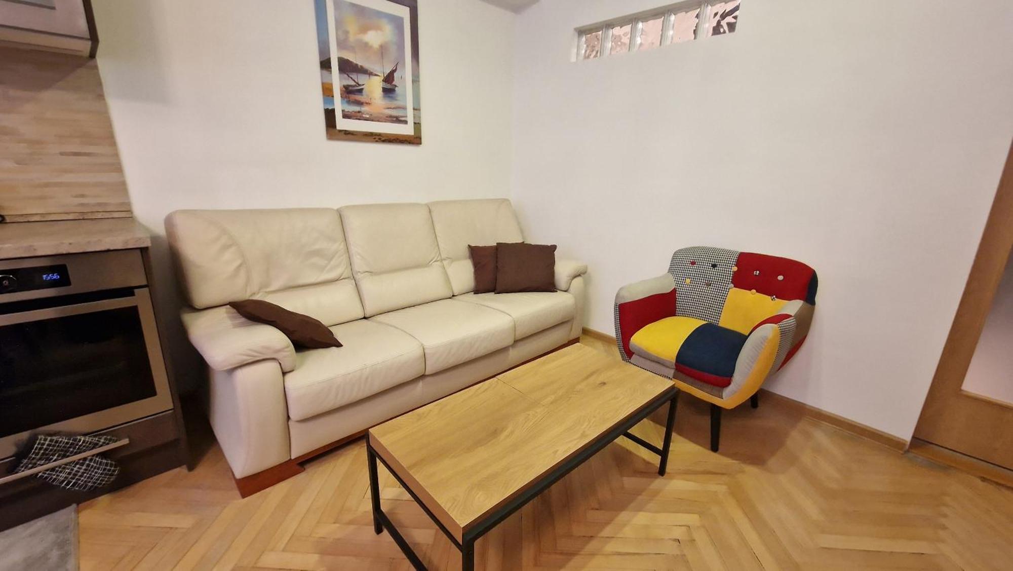 3 Room City Center Apartment By Bratislavatrip Bagian luar foto