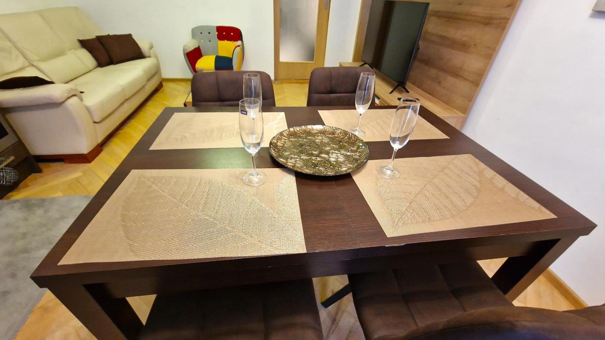 3 Room City Center Apartment By Bratislavatrip Bagian luar foto